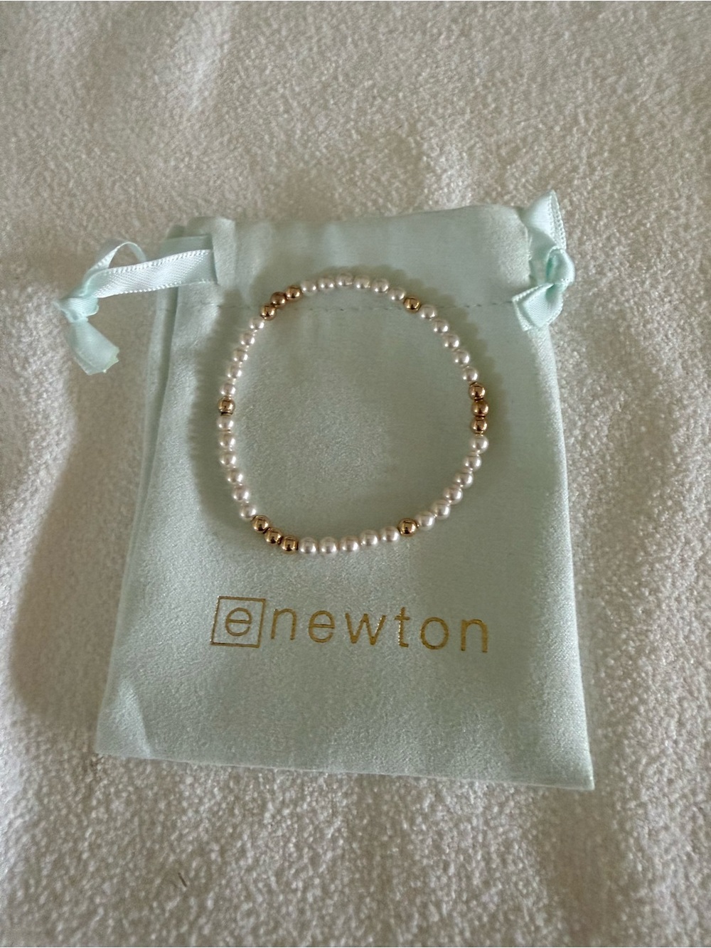 ENewton White Pearl and Gold Bead Stretch Bracelet 6.25